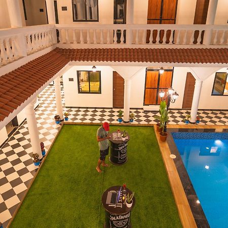 Sapphire Mansion 호텔 알리바그 외부 사진