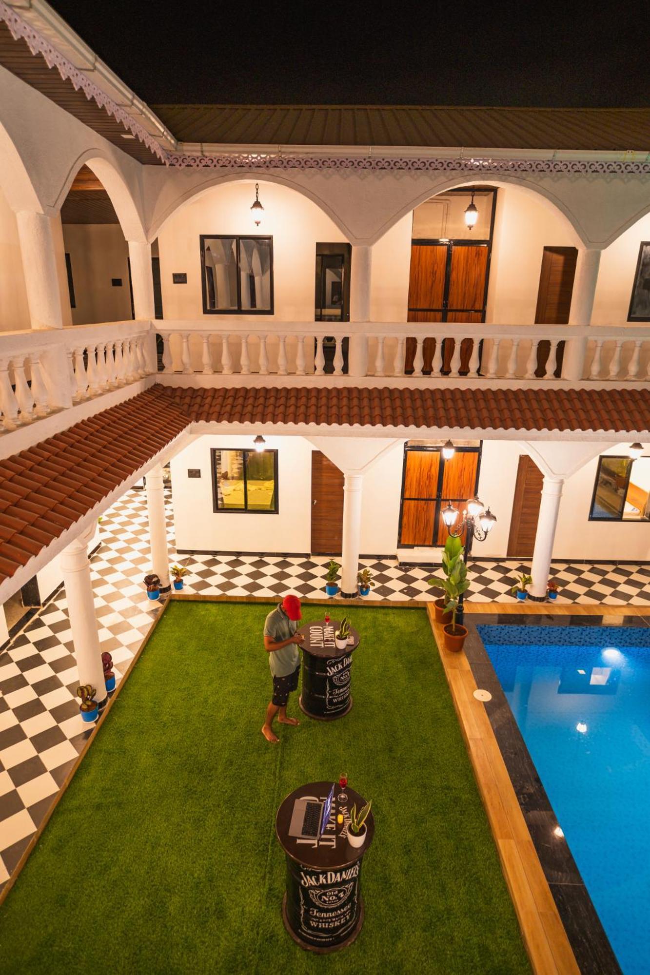Sapphire Mansion 호텔 알리바그 외부 사진