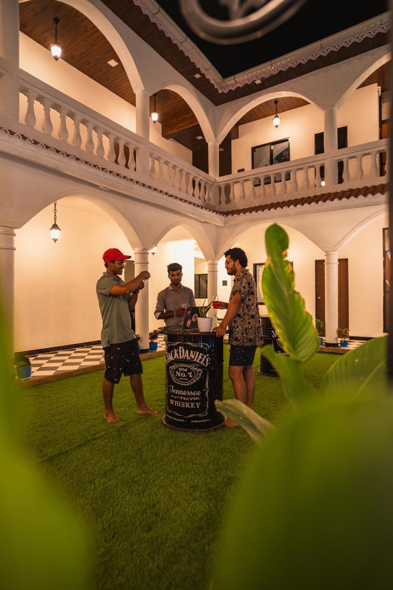 Sapphire Mansion 호텔 알리바그 외부 사진